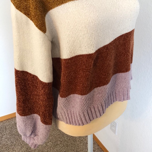 Cozy Fall Sweater - Picture 5 of 5